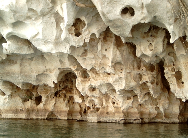 Geiki Gorge NP