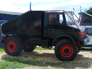 Unimog U ..