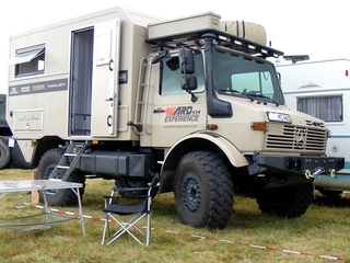 Unimog U ..