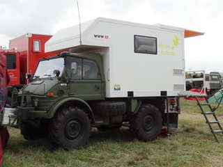Unimog U 406H