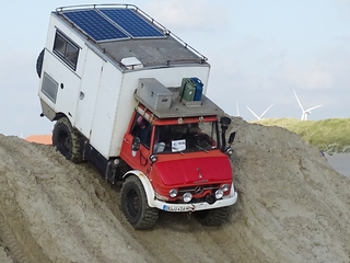 Unimog U 416 kampeerauto