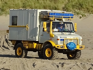 Unimog U .. kampeerauto