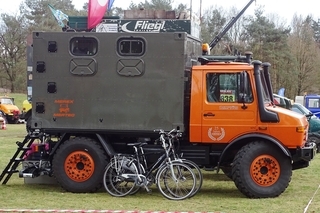 Unimog Custom Mog