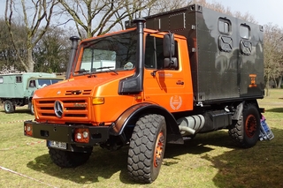 Unimog Custom Mog