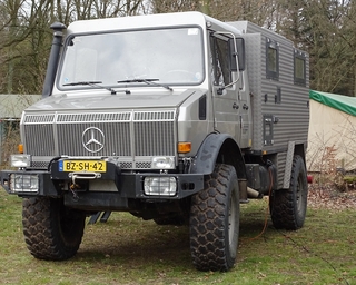 Unimog Moggus overlander