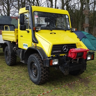 Unimog lier en laadbak