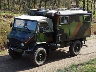 Unimog 404 radiowagen