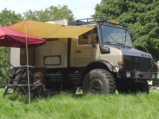 Unimog U 1350 kampeerauto