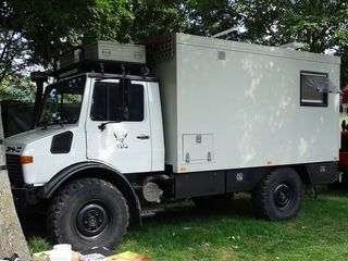 Unimog U .. kampeerauto