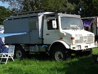 Unimog U .. kampeerauto