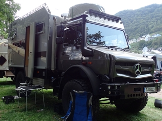 Unimog U 4023 campertruck