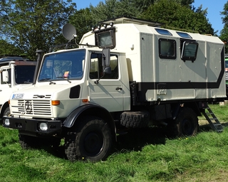 Unimog U 1300 L kampeerauto