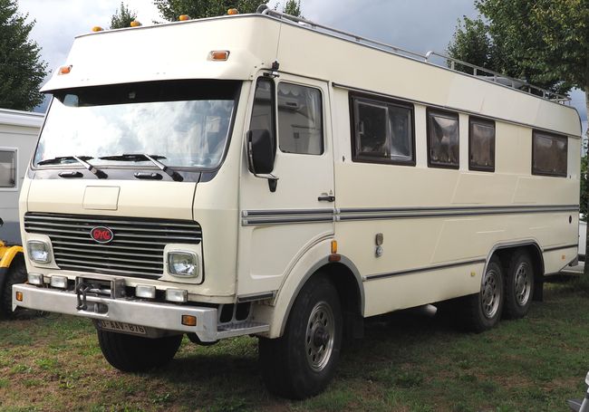 GMC camper 3-asser (6WD ?)