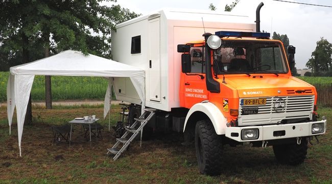 Unimog U 1550 L kampeerauto