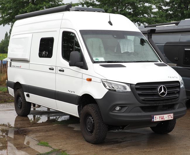 Mercedes Sprinter 4x4 Grand Canyon S camper