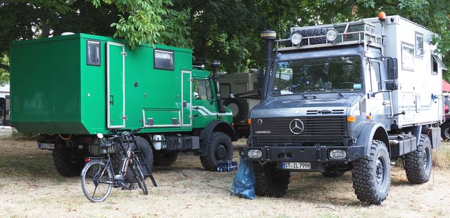 2x Unimog U 1700 L