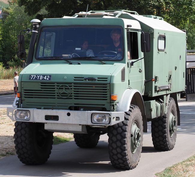 Unimog U 1700 L