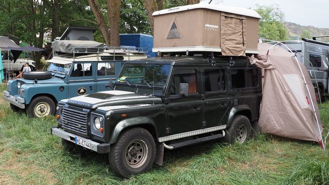 Defender met Magiolina Safari daktent