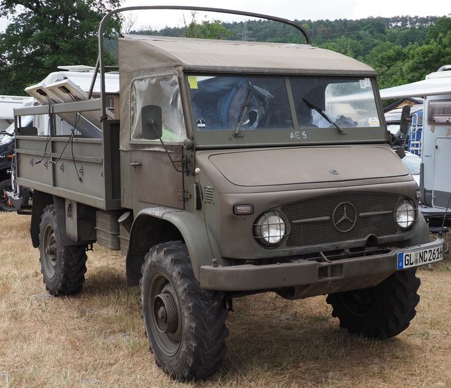 Unimog U 404