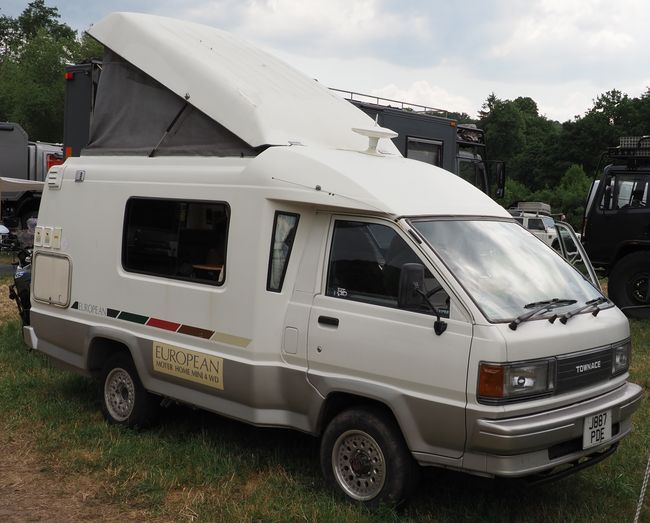 Toyota TownAce - European motor home Mini 4WD