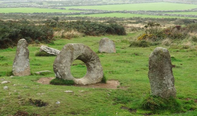 Mên-An-Tol