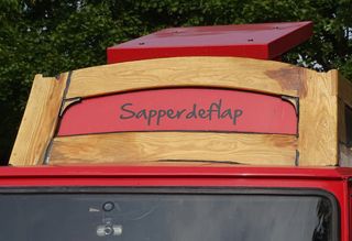 Sapperdeflap met dashcam